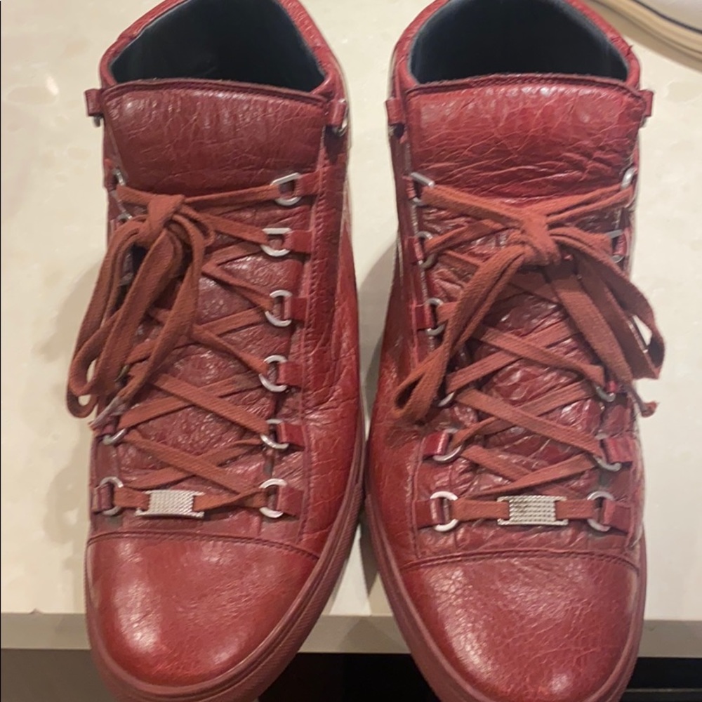 Balenciaga burgundy amazing shoes